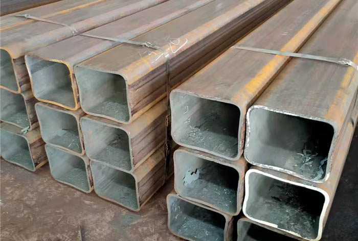 蓝山大口径无缝方管